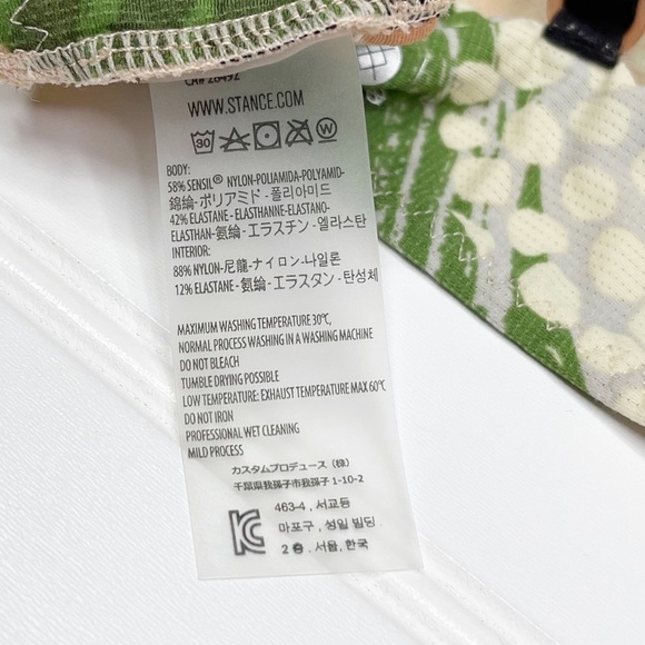 Stance Bralette Triangle V Neck - Picture 6 of 6